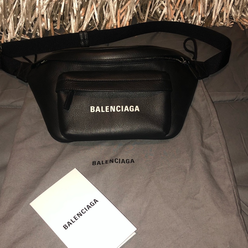 Black leather Balenciaga fanny pack